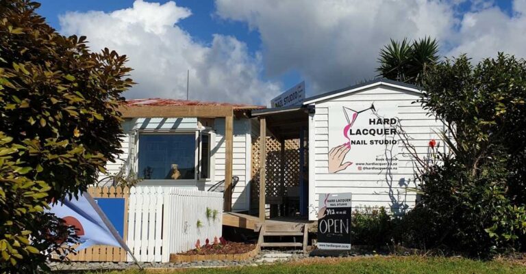hard lacquer nail studio.jpg